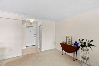9 Hawthorne Pl in Boston, MA - Building Photo - Building Photo