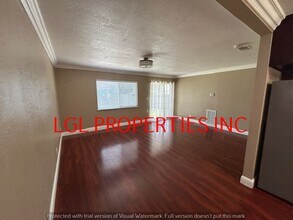 6207 Booth Ln in Sacramento, CA - Building Photo - Building Photo