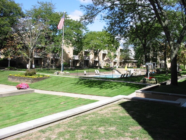 property at 4909 Crooks Rd