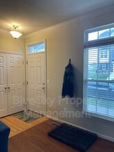 2064 Lockwood Dr in Charlottesville, VA - Building Photo - Building Photo