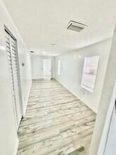 713 N 19th St in Fort Pierce, FL - Building Photo - Building Photo