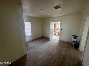 7024 4th Ave in Canutillo, TX - Building Photo - Building Photo