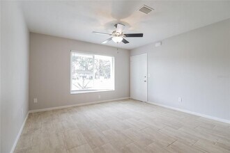 1111 Gerona Ave in Deltona, FL - Building Photo - Building Photo