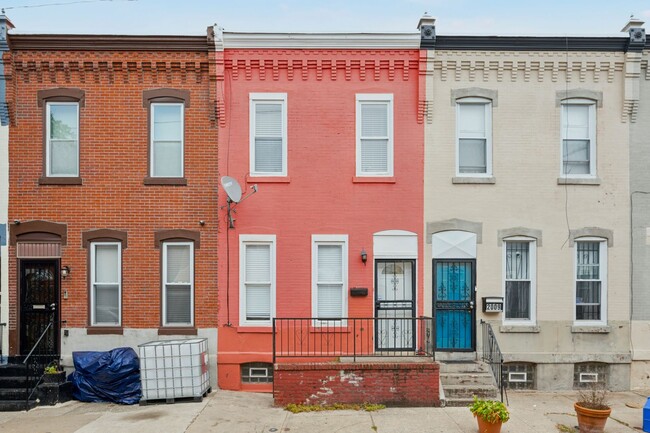 property at 2011 N Gratz St