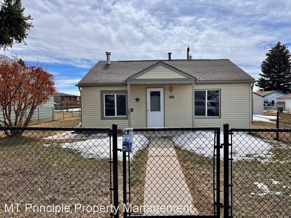 2622 Harvard Ave Photo