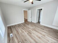 1410 Central Dr photo'