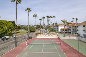 Ocean Fairway in San Clemente, CA - Foto de edificio - Building Photo