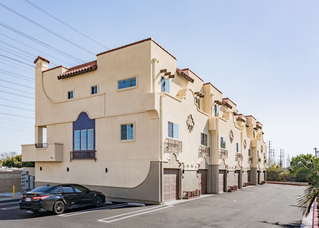 Presidio Townhomes