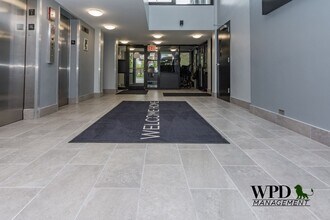 6521 S Lowe Ave, Unit 1 in Chicago, IL - Building Photo - Building Photo