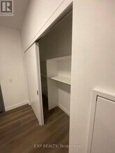 1600 James Naismith Dr in Ottawa, ON - Building Photo - Building Photo