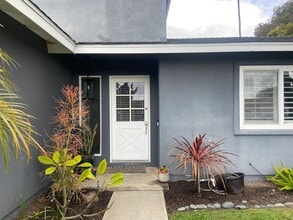 2415 Stevens Cir in Carlsbad, CA - Building Photo - Building Photo