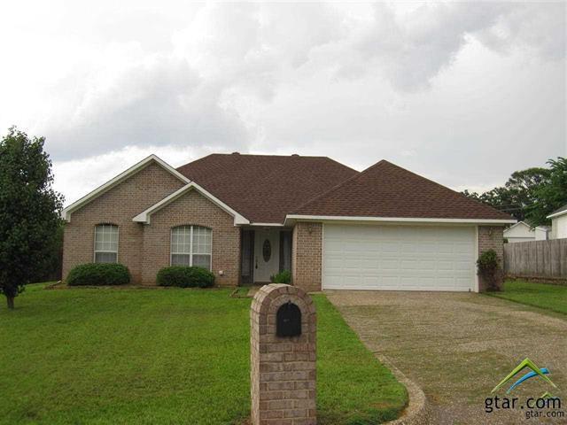 1406 Brookside Ct in Lindale, TX - Building Photo