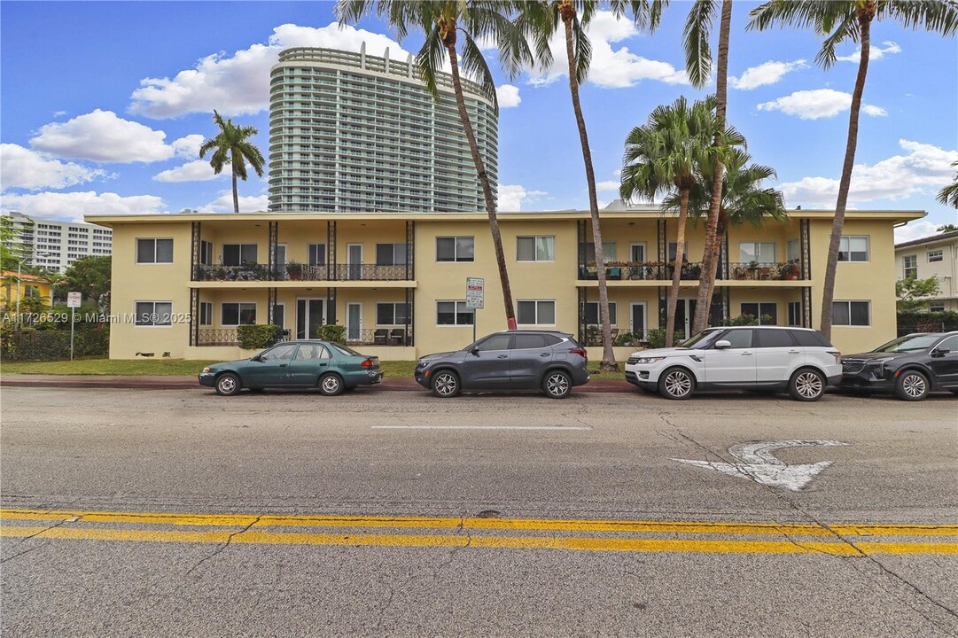 1510 West Ave in Miami Beach, FL - Building Photo