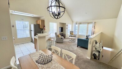 9005 Lee Vista Blvd in Orlando, FL - Building Photo - Building Photo