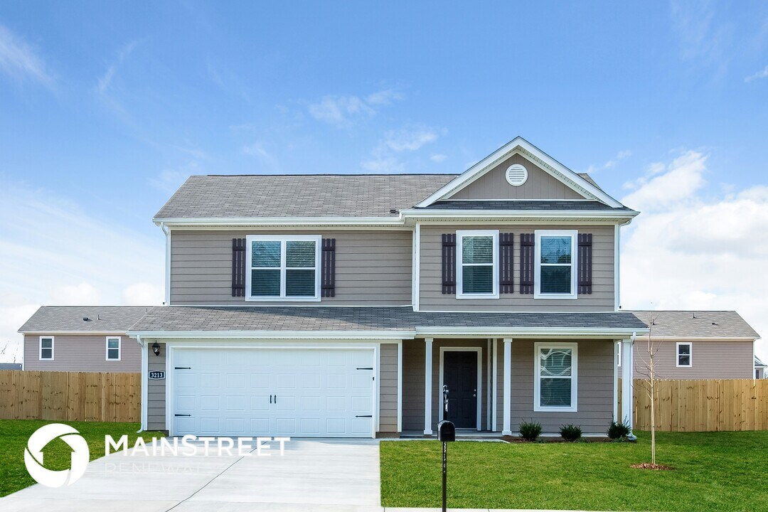 3213 Dizzy Dean Dr in Murfreesboro, TN - Building Photo