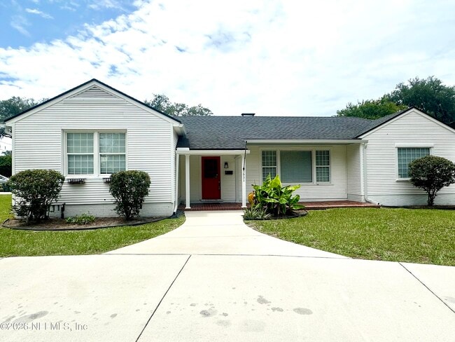 5951 Clifton Ave