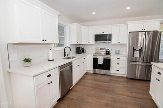 4 Van Buren St in Ballston Spa, NY - Building Photo - Building Photo