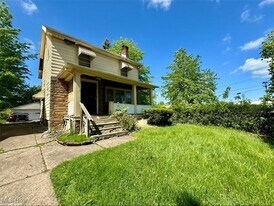1450 E 196th St in Euclid, OH - Building Photo