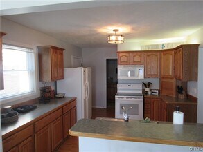 28 E River Rd in Central Square, NY - Building Photo - Building Photo