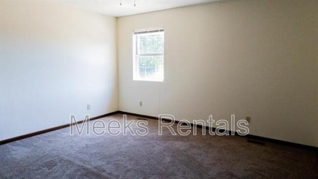 96 Boncarbo Ln in Hurricane, WV - Building Photo - Building Photo