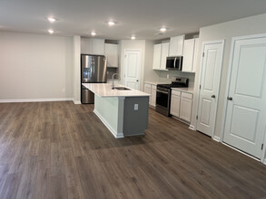 106 Broadtree Cir in Greenville, SC - Building Photo - Building Photo