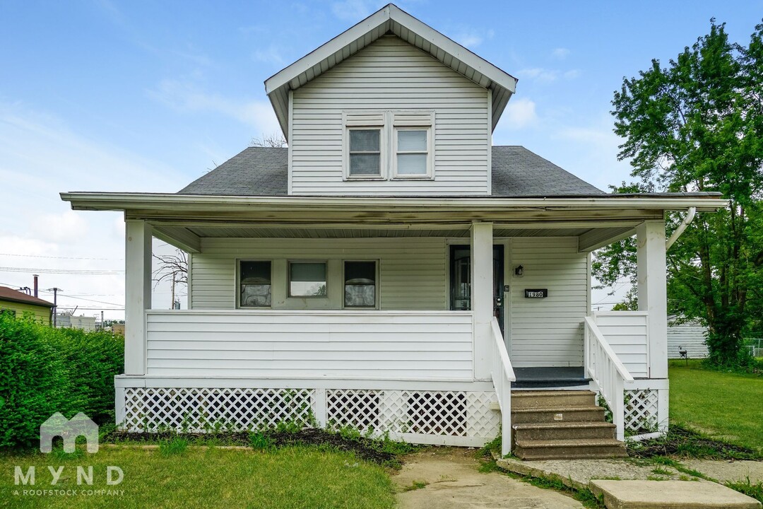 1980 E 5th Ave in Columbus, OH - Foto de edificio