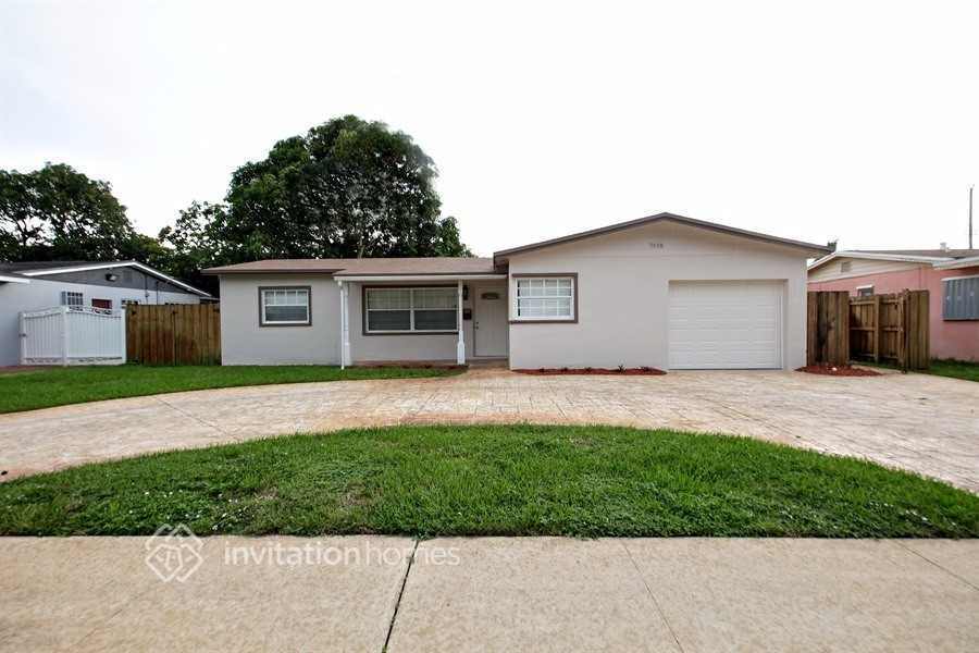 7438 Taft St in Hollywood, FL - Building Photo