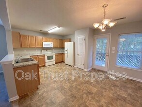 411 Brookfield Ln in Goose Creek, SC - Building Photo - Building Photo