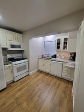 38 Grove St NE in Grand Rapids, MI - Building Photo - Building Photo