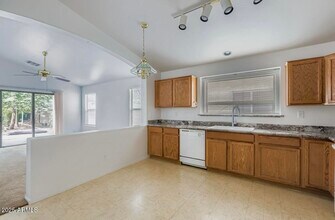 21098 N Alexis Ave in Maricopa, AZ - Building Photo - Building Photo