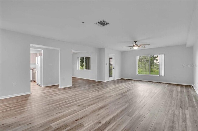 383 Bobby Jones Rd in Sarasota, FL - Building Photo - Building Photo