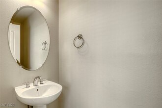 4841 N Bride St in North Las Vegas, NV - Building Photo - Building Photo