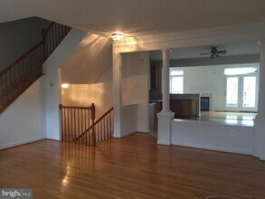 12416 Falconbridge Dr in North Potomac, MD - Building Photo - Building Photo