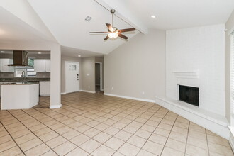 2631 Dawn Star Dr in Missouri City, TX - Building Photo - Building Photo