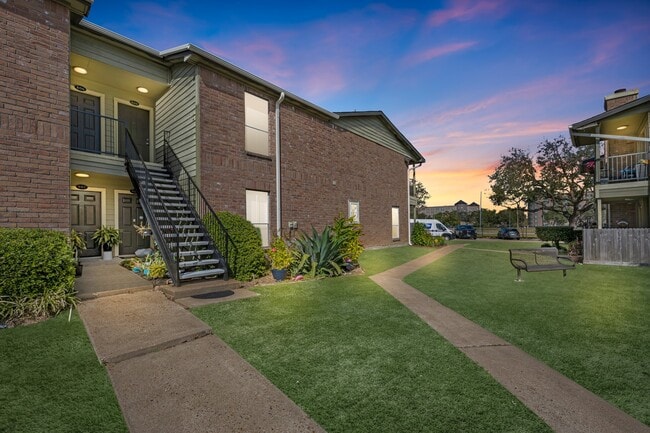 property at 18800 Egret Bay Blvd