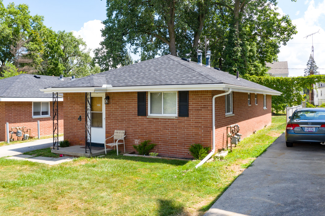 2024 N Westwood Ave in Toledo, OH - Building Photo