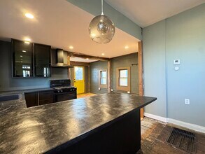 1539 Madison Ave in Kansas City, MO - Building Photo - Building Photo