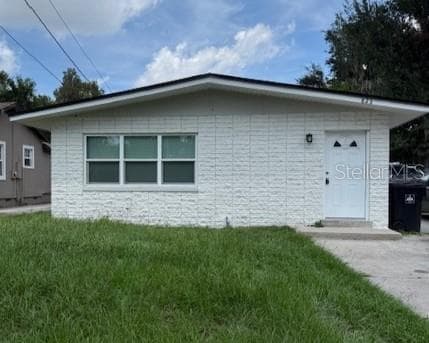 property at 823 Concord St