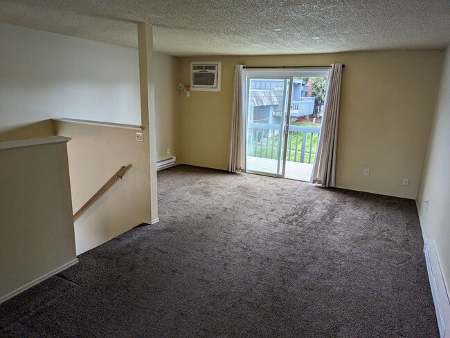 property at 1122 Francis Ave