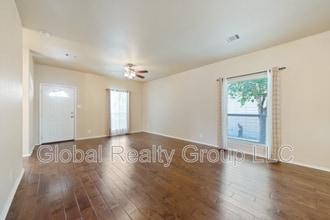 308 Rustic Tr in Cibolo, TX - Building Photo - Building Photo