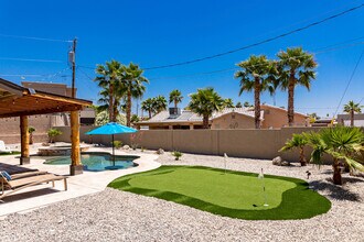 3280 Rocking Horse Dr in Lake Havasu City, AZ - Building Photo - Building Photo
