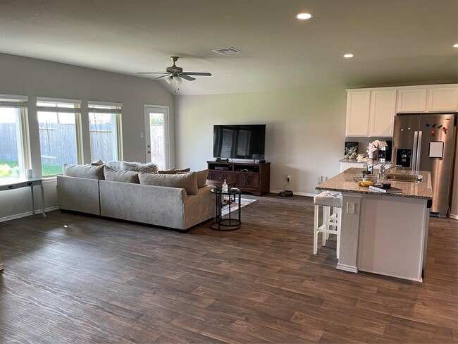 18356 Klamath Falls Ln in Roman Forest, TX - Building Photo - Building Photo