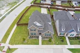 2288 Vista Wy in Waxahachie, TX - Building Photo - Building Photo