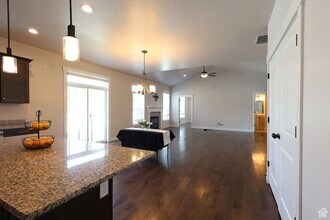 2428 W 1160 N in Provo, UT - Building Photo - Building Photo