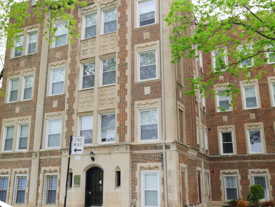 2936 W Palmer St in Chicago, IL - Building Photo