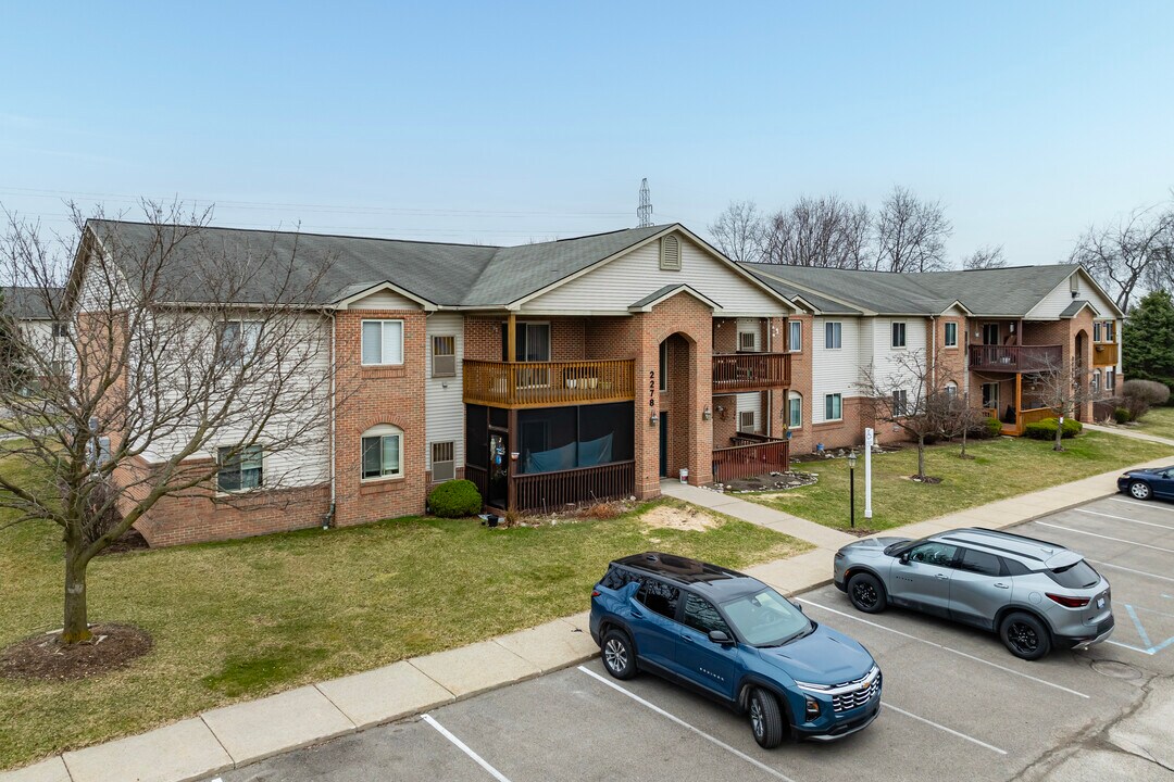 Stadium Meadows in Ypsilanti, MI - Building Photo