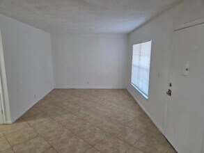 1333 S Dixie Hwy in Deerfield Beach, FL - Building Photo - Building Photo