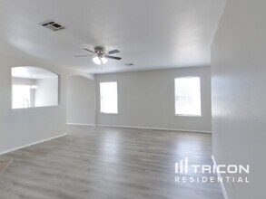 228 Fall Creek Dr in Kyle, TX - Building Photo - Building Photo