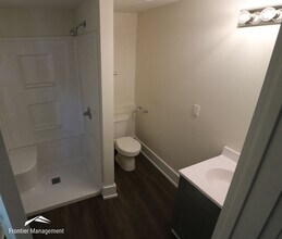 1021 Fremont St in Manhattan, KS - Building Photo - Building Photo