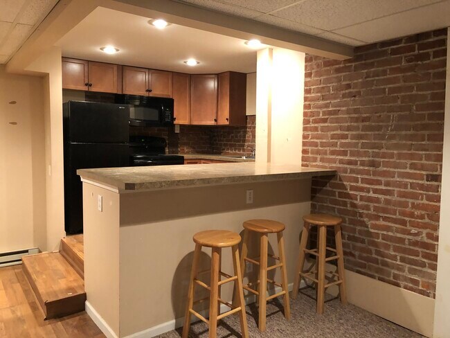 62 Main St in New York Mills, NY - Building Photo - Building Photo